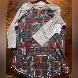 NWT Lularoe ‘Randy’ 3/4 sleeve T-shirt